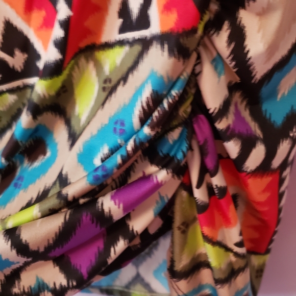 Tribal Halter Top - Picture 4 of 5